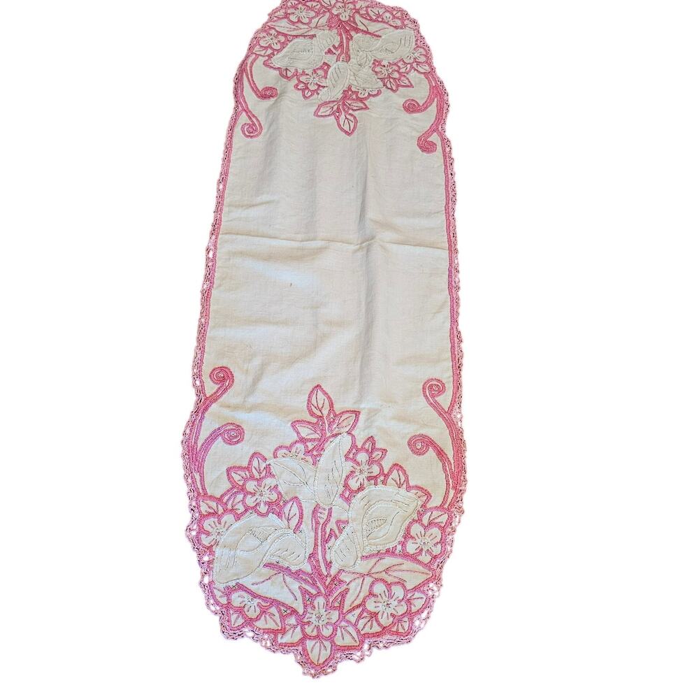 Vtg Embroidered Dresser Scarf Table Runner Pink Floral Crochet Trim Feminine